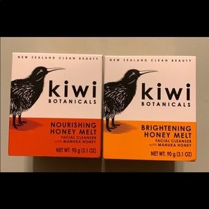 Kiwi Botanicals Facial Cleanser Honey facial Cleanser Brightening…